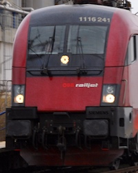 オーストリア国鉄が運行する快速・普通列車 RE