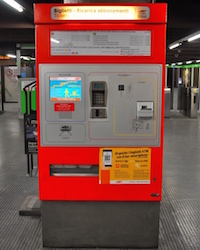 ミラノ交通局の券売機